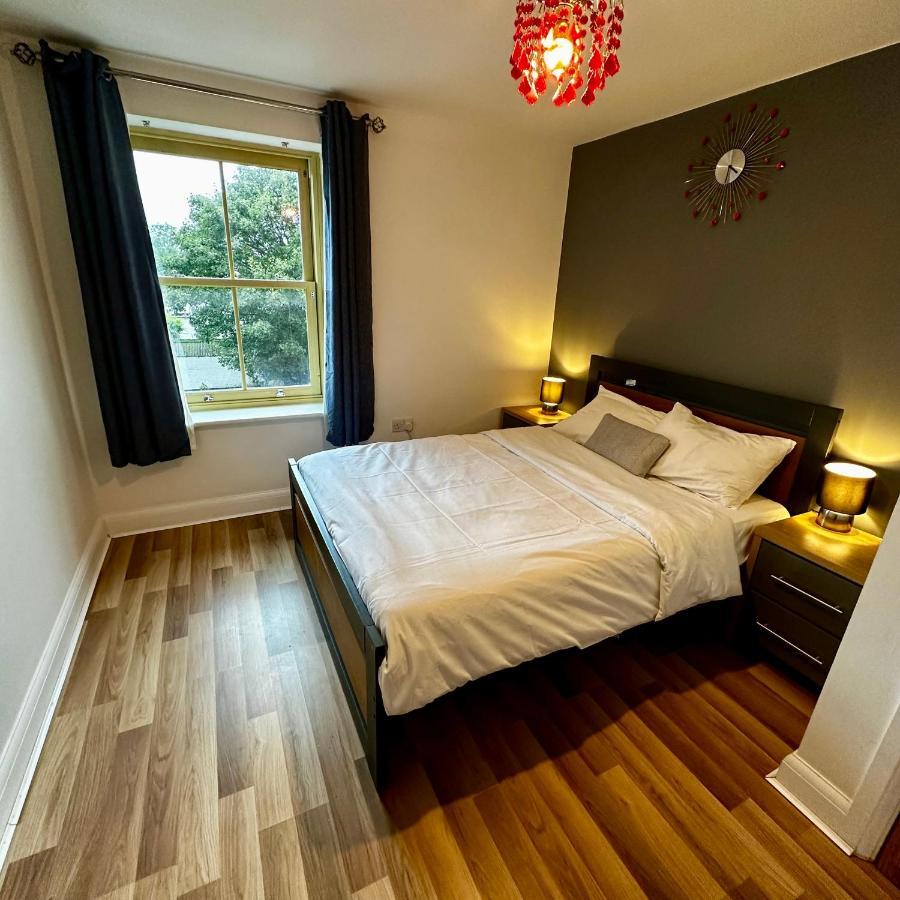 Two Bedroom Flat Town Centre Colchester Exterior photo
